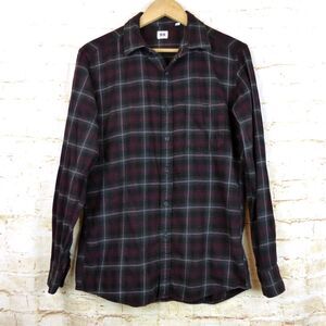 Uniqlo Flannel Shirt Mens M Black Red Plaid Button Up Pocket Preppy Skate Grunge